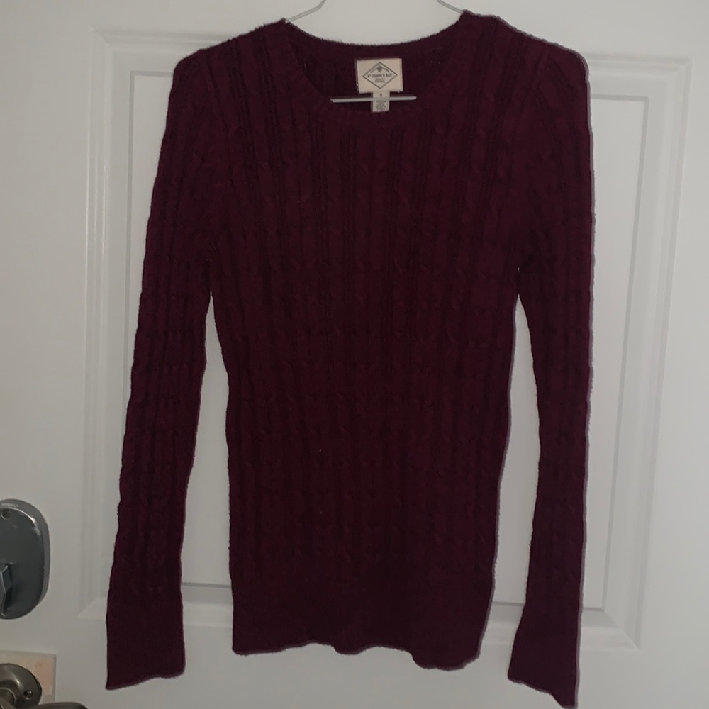 St. John’s Bay womens cable knit sweater